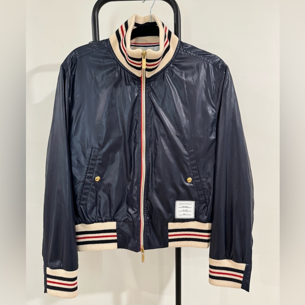 Those browne bomber jacket